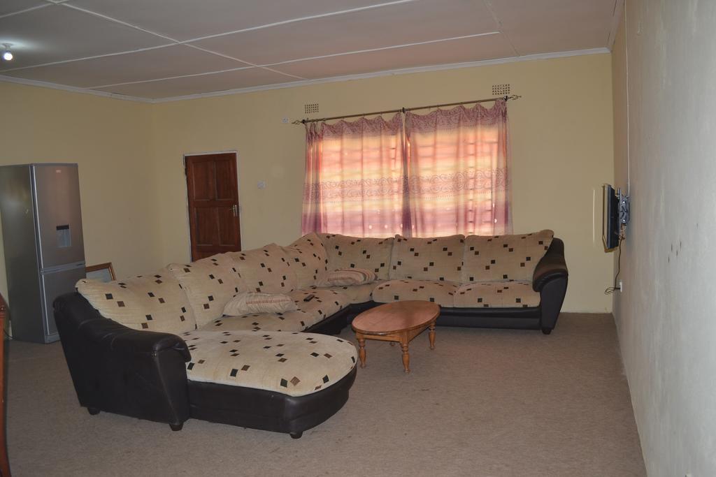 Golden Days Lodge Livingstone Zewnętrze zdjęcie